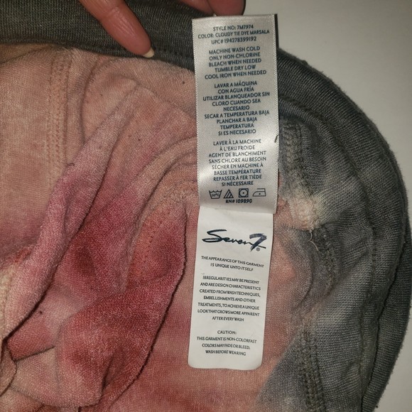 7SEVEN Red and Gray Tie Dye Sweatshirt Size Large - Picture 5 of 7